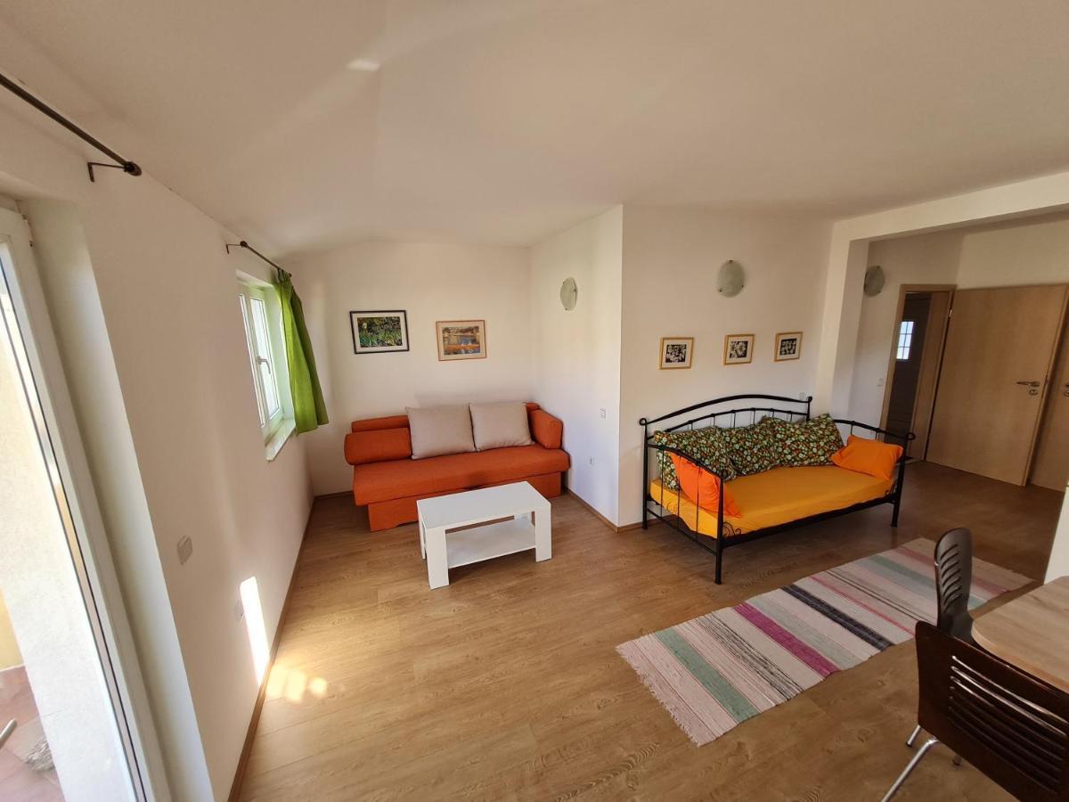 Apartment Antic Zaton  Bagian luar foto